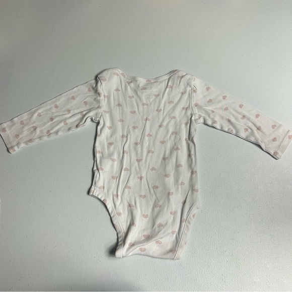 Pink and White Heart Patterned Kids Onesies Set of 2 Size 18 Months - Picture 3 of 7
